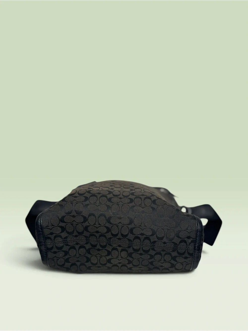 Coach Signature Jacquard Flight Bag F70698